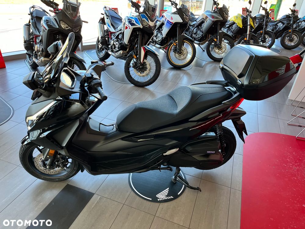 Honda NSS - 12