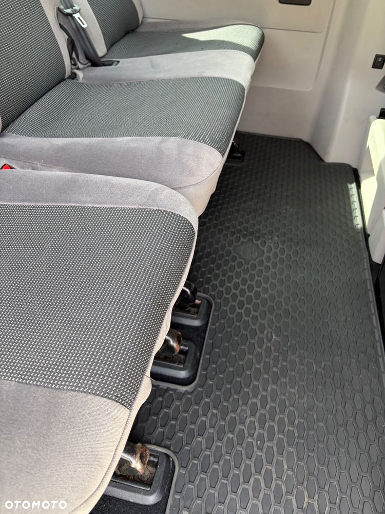 Volkswagen Caravelle 2.0 TDI L1 Comfortline Mixt 4Motion - 40