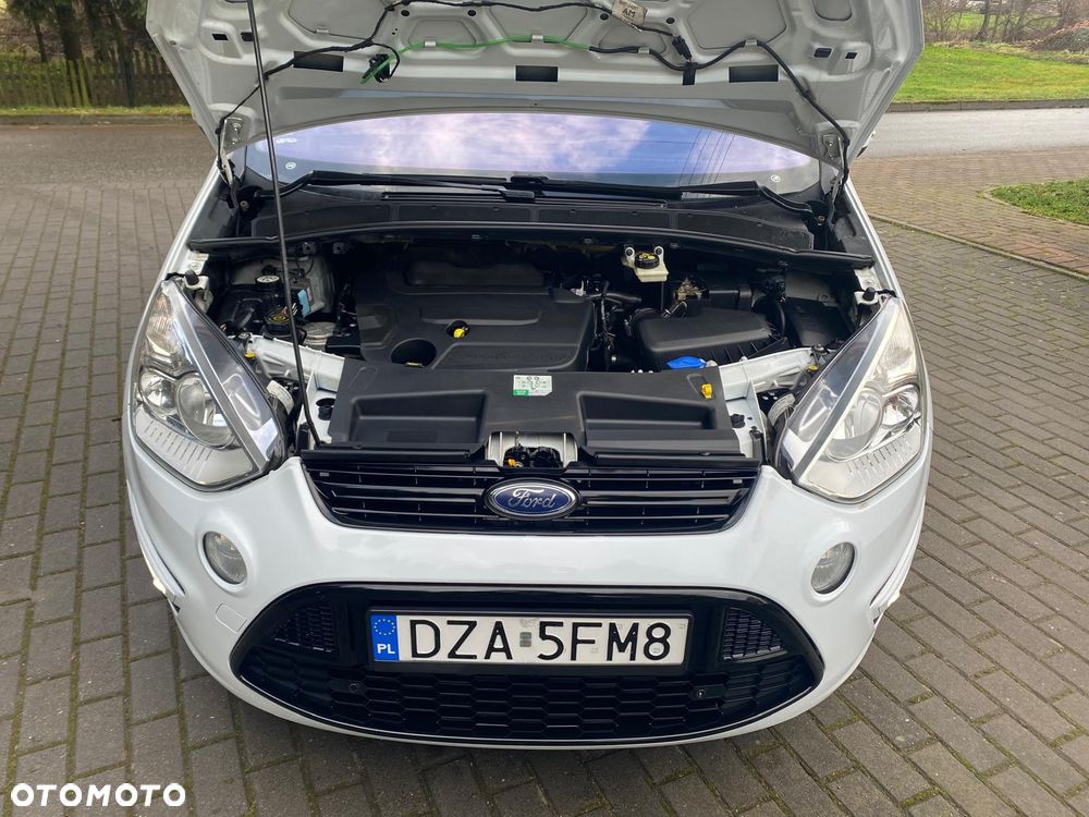 Ford S-Max 2.0 TDCi DPF Champions Edition - 35