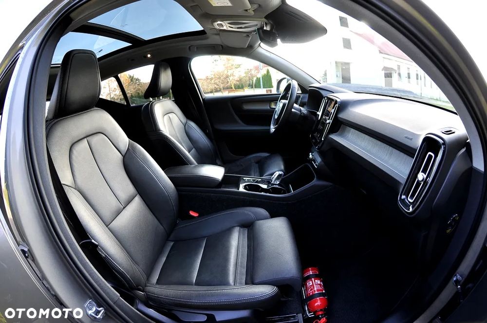 Volvo XC 40 T5 Recharge DKG Inscription Expression - 25