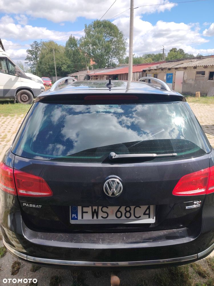 Volkswagen Passat - 8
