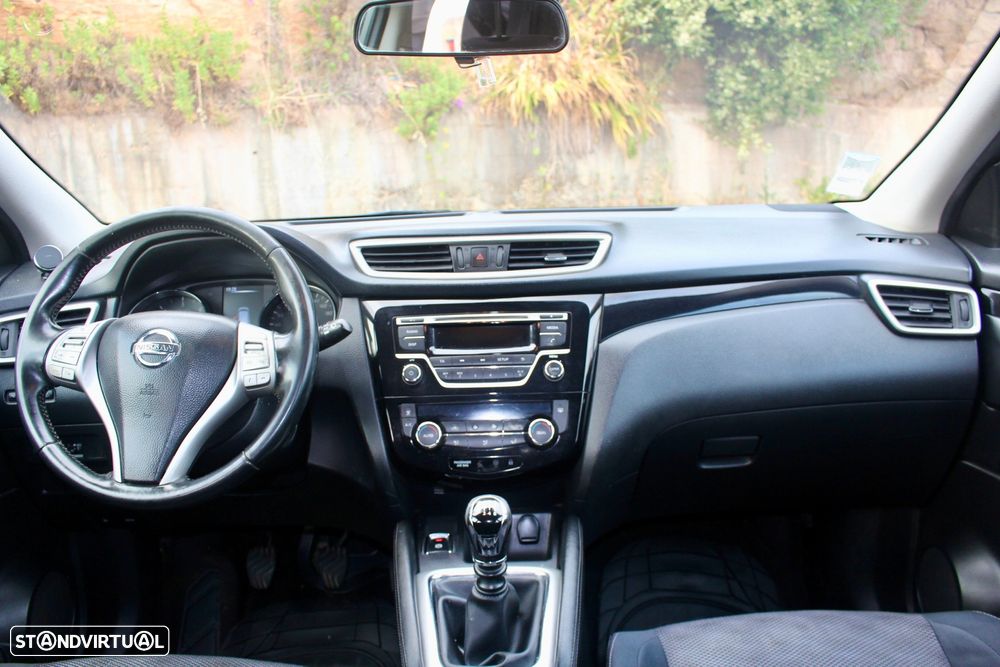 Nissan Qashqai 1.5 dCi Visia - 8