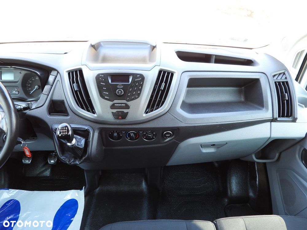 Ford TRANSIT WYWROTKA TROJSTRONNA PODWÓJNA KABINA DOKA 7 MIEJSC TEMPOMAT BLIŹNIACZE KOŁA KLIMATYZACJA  130KM - 35