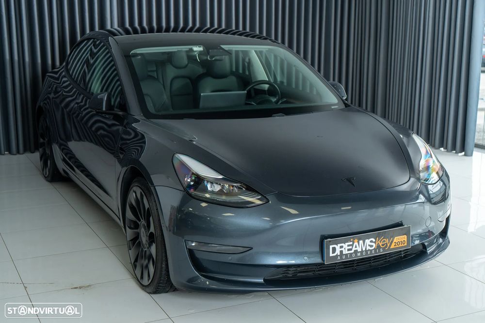 Tesla Model 3 Performance Dual Motor AWD - 11