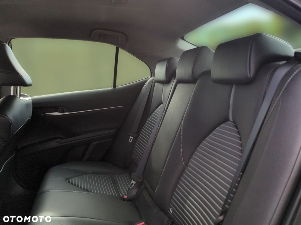 Toyota Camry 2.5 Hybrid Prestige CVT - 14