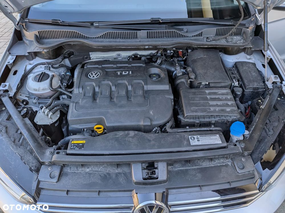 Volkswagen Golf Sportsvan - 28