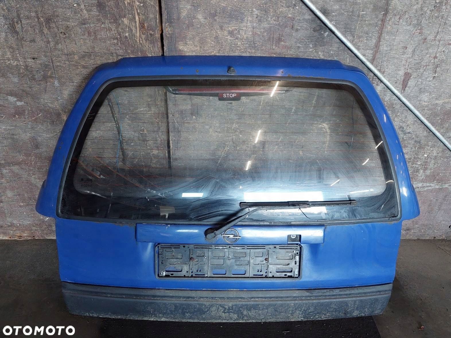 KLAPA BAGAŻNIKA KOMPLETNA OPEL ASTRA F KOMBI - 1