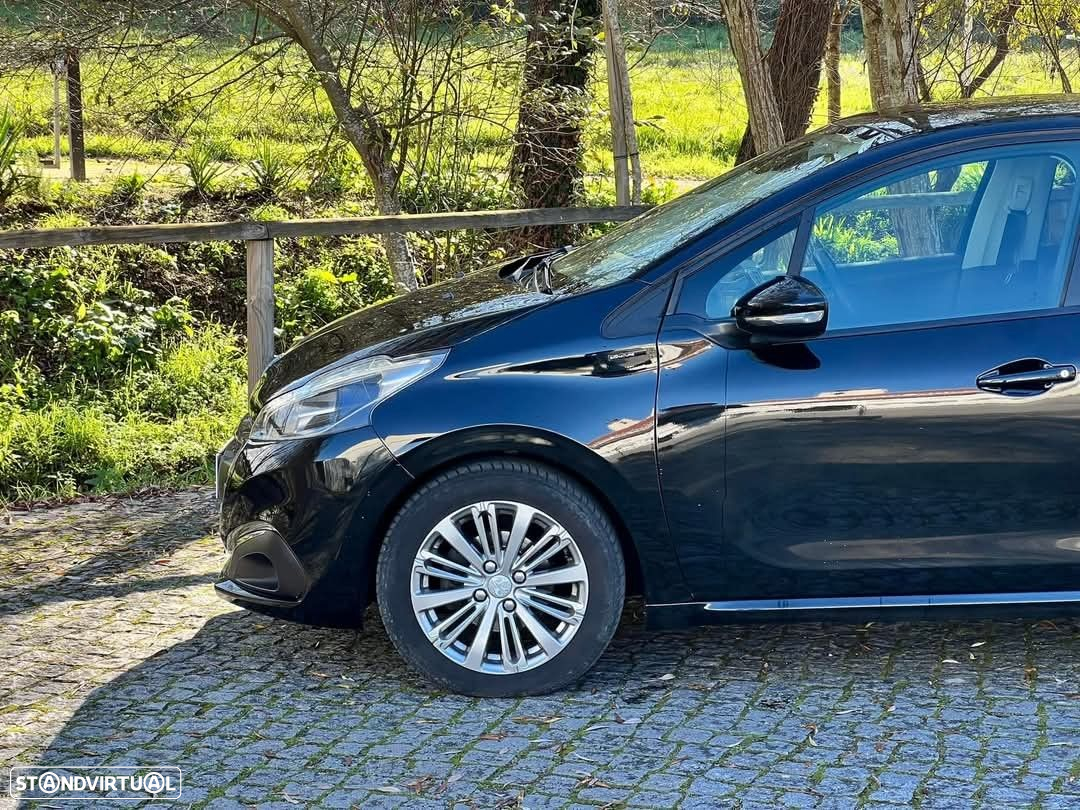 Peugeot 208 1.5 BlueHDi Allure - 11