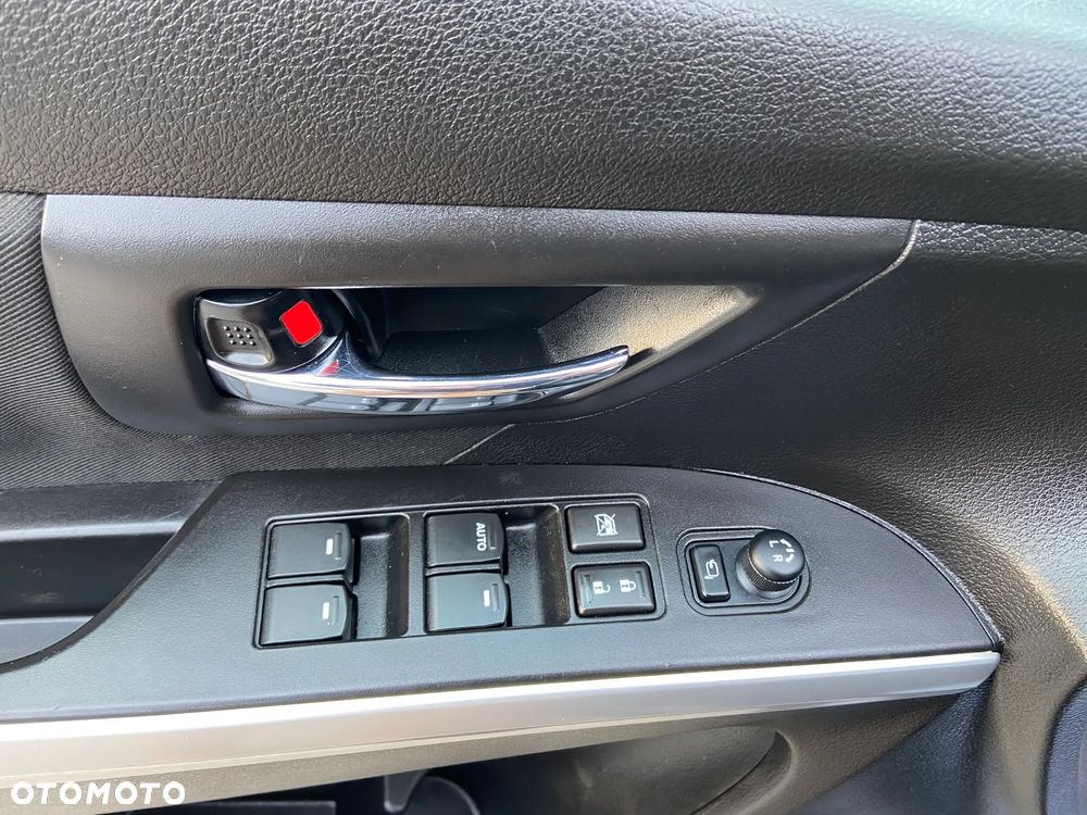 Suzuki SX4 S-Cross 1.6 DDiS Allgrip Comfort - 32