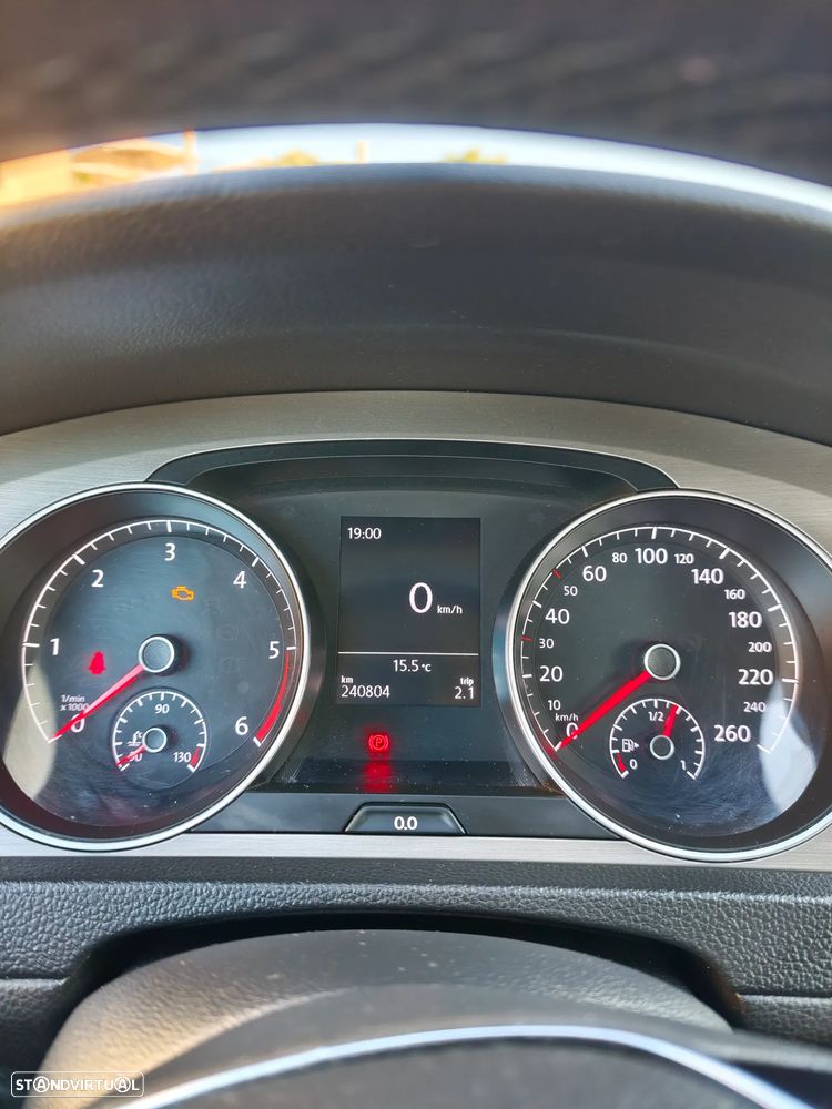 VW Golf 1.6 TDi BlueMotion Confortline - 8