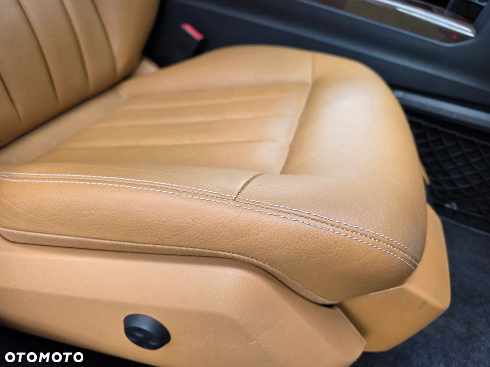 Mercedes-Benz Klasa E 350 4Matic Avantgarde Sport Edition AMG - 36