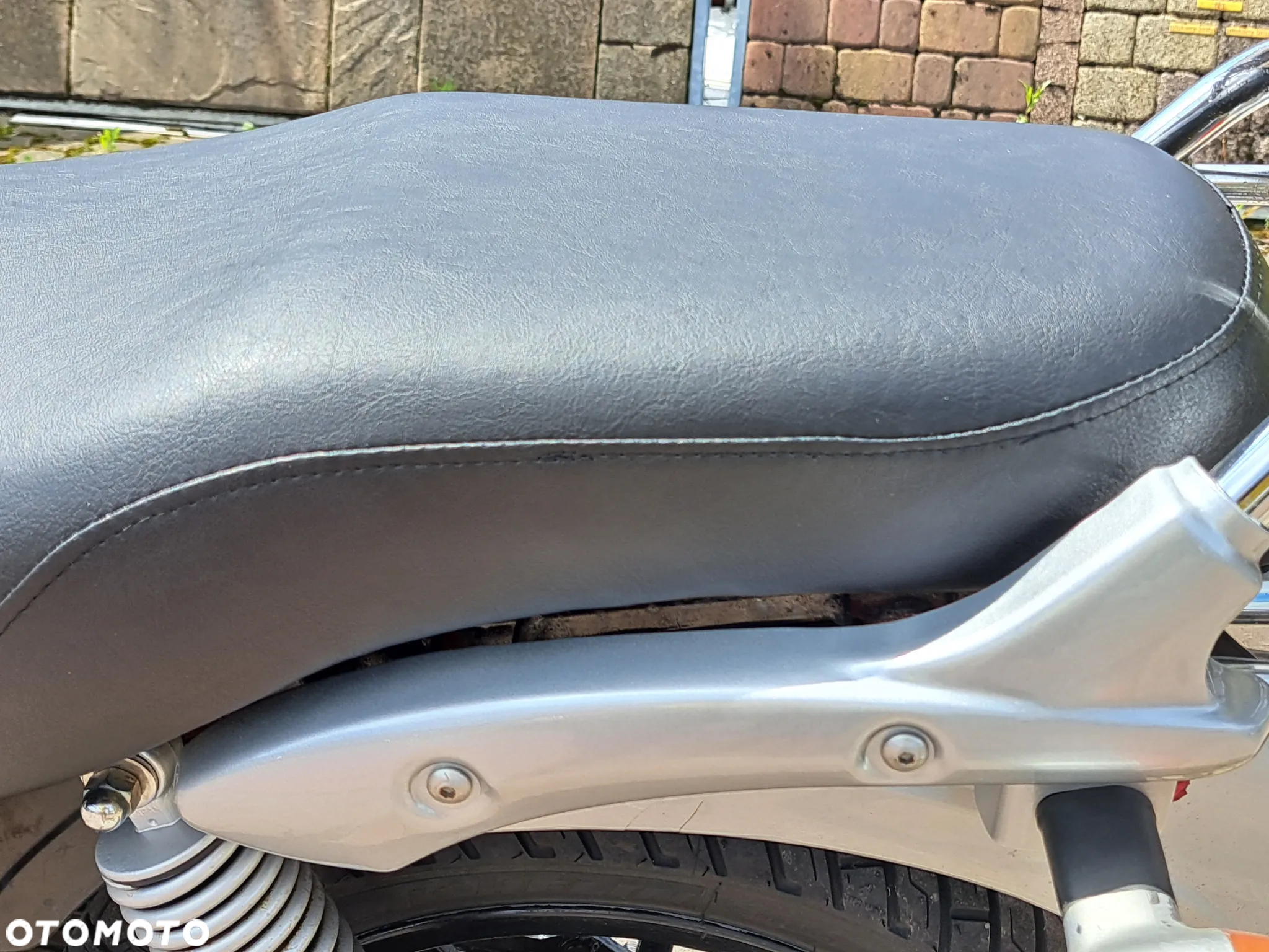 Yamaha YBR - 7