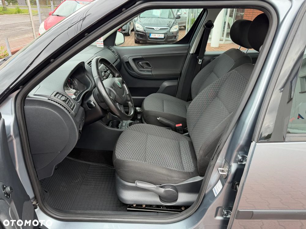 Skoda Roomster 1.2 TSI Comfort PLUS EDITION - 12