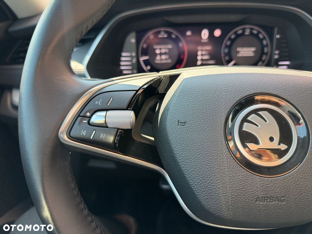 Skoda Octavia 1.5 TSI Selection - 17