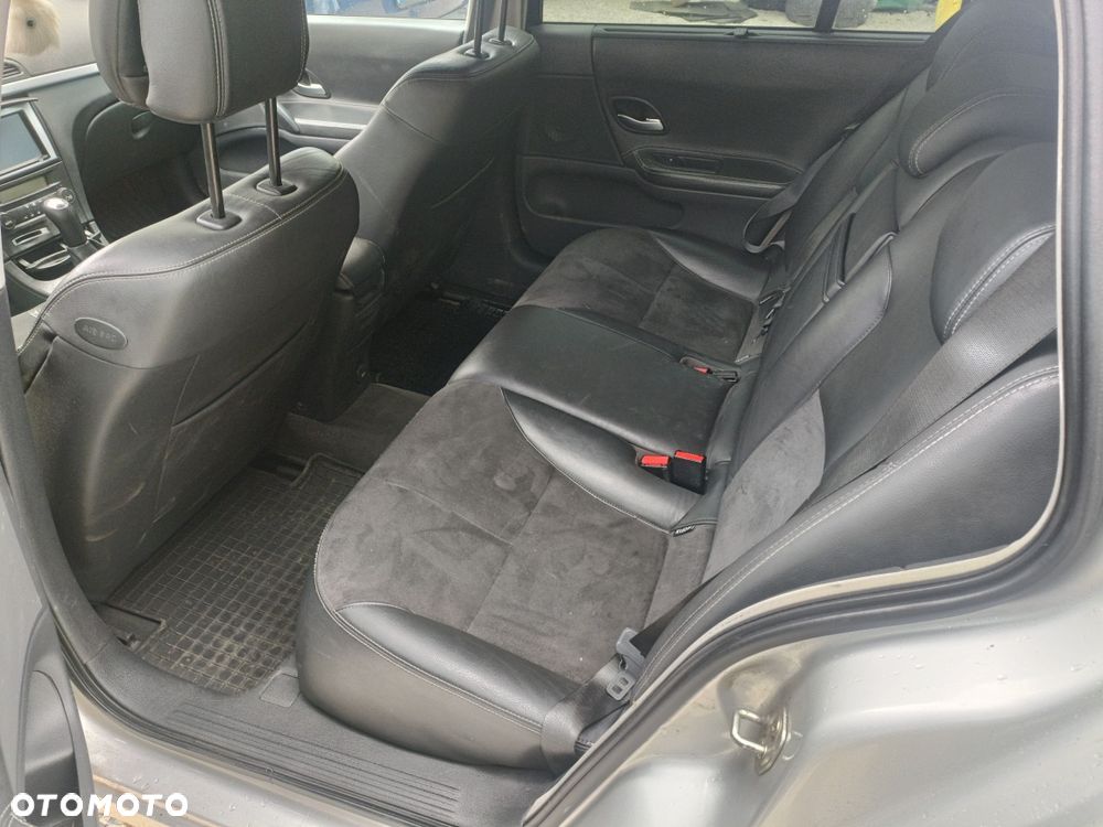 Renault Laguna - 8
