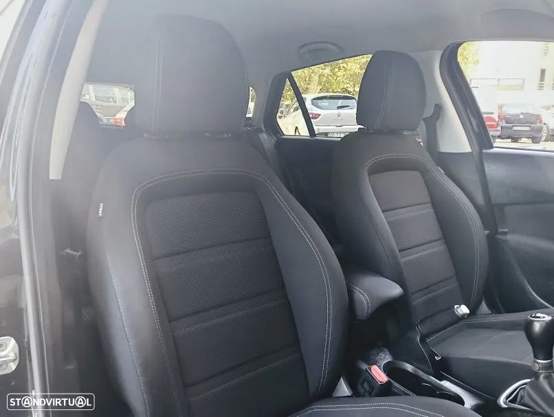 Fiat Tipo Station Wagon 1.3 M-Jet Lounge - 36