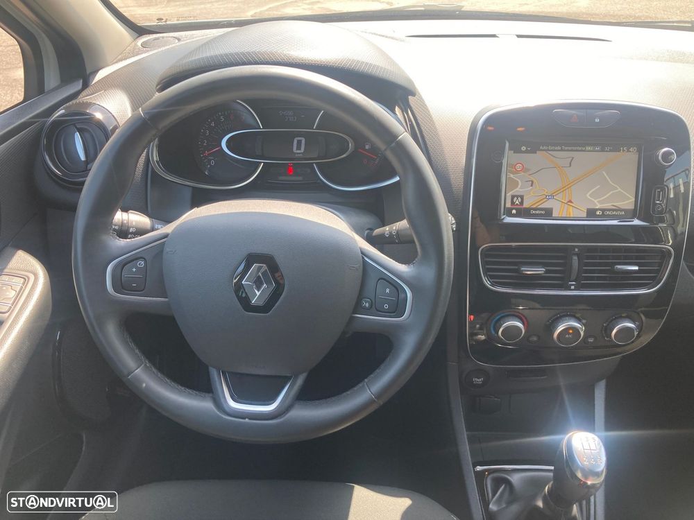 Renault Clio 0.9 TCe Limited - 9