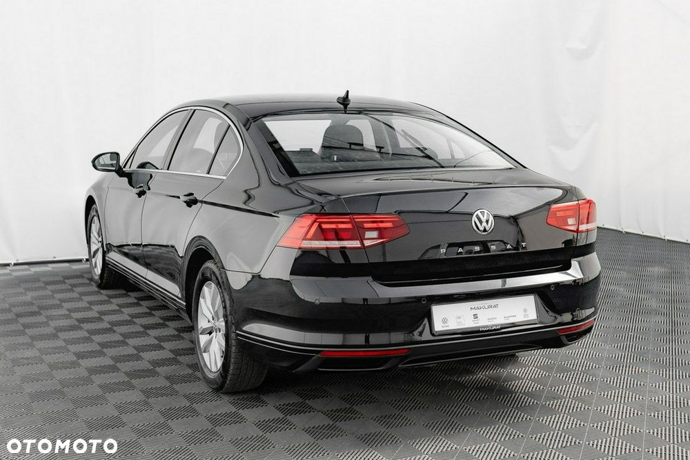 Volkswagen Passat 2.0 TDI EVO Business DSG - 6
