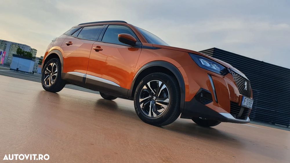 Peugeot 2008 1.2 PureTech EAT8 STT GT - 35