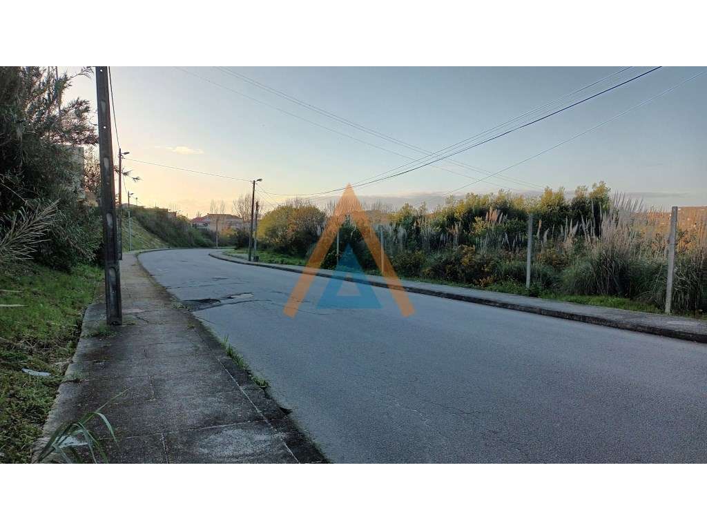 Lote de terreno em Anta - Espinho - Grande imagem: 4/8