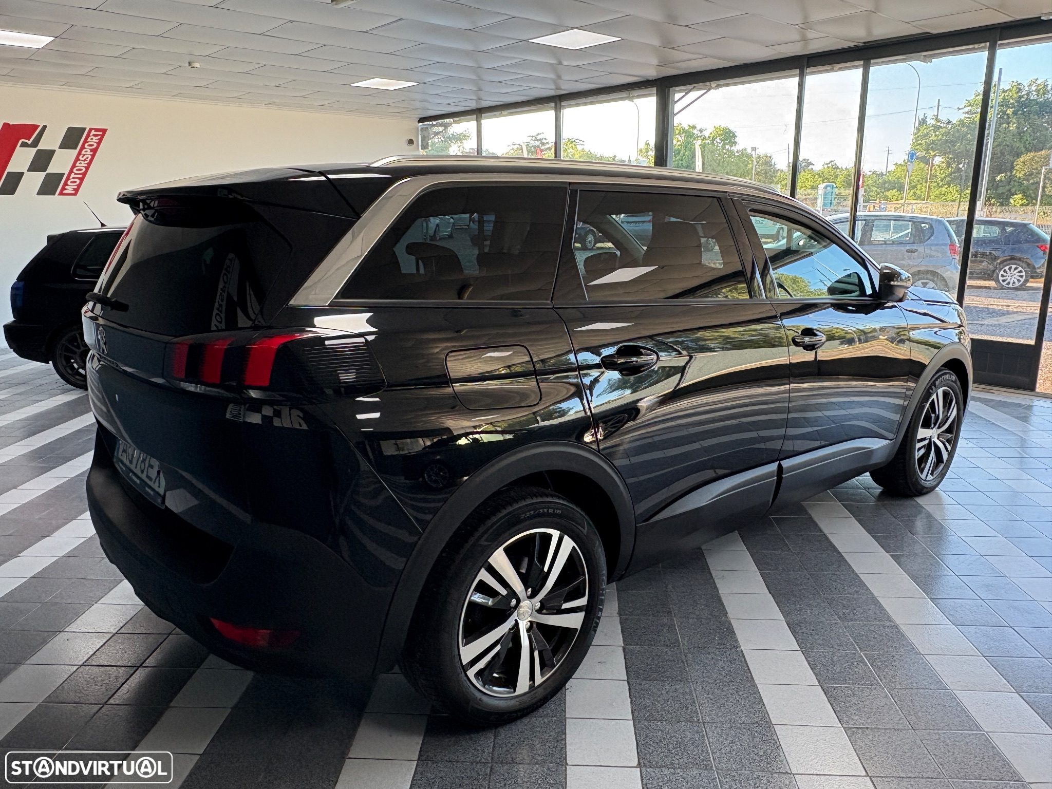 Peugeot 5008 1.6 HDi Allure J17 - 4