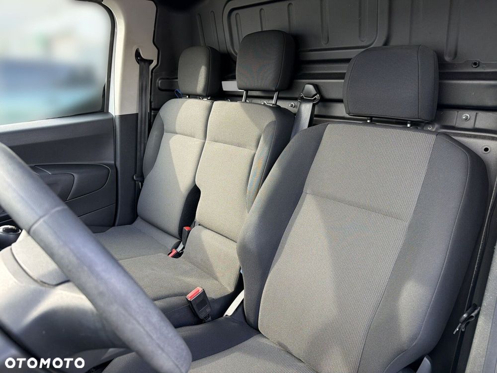 Toyota proace-city - 13