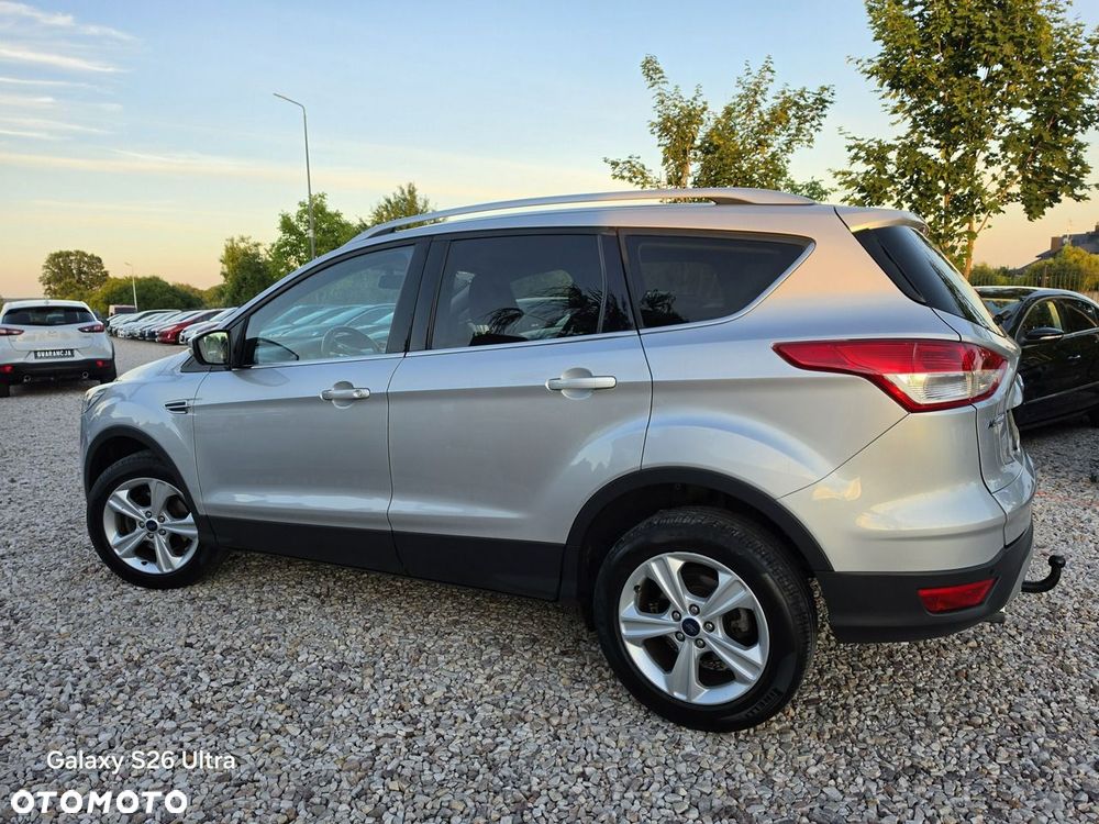 Ford Kuga - 12