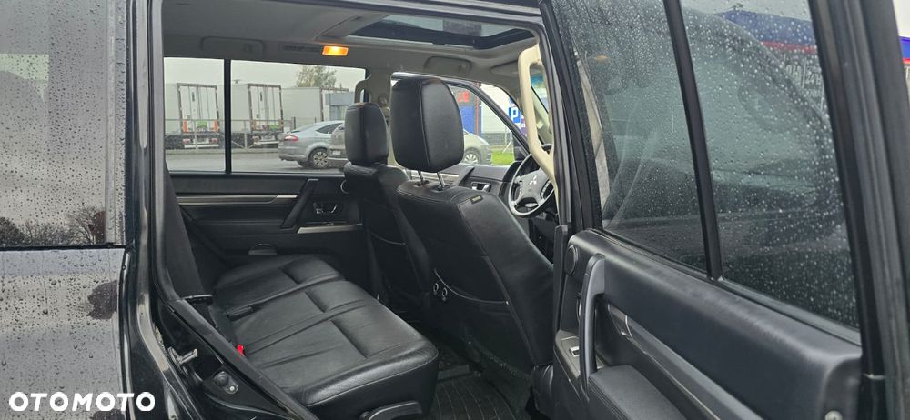 Mitsubishi Pajero 3.2 DID Intense - 11