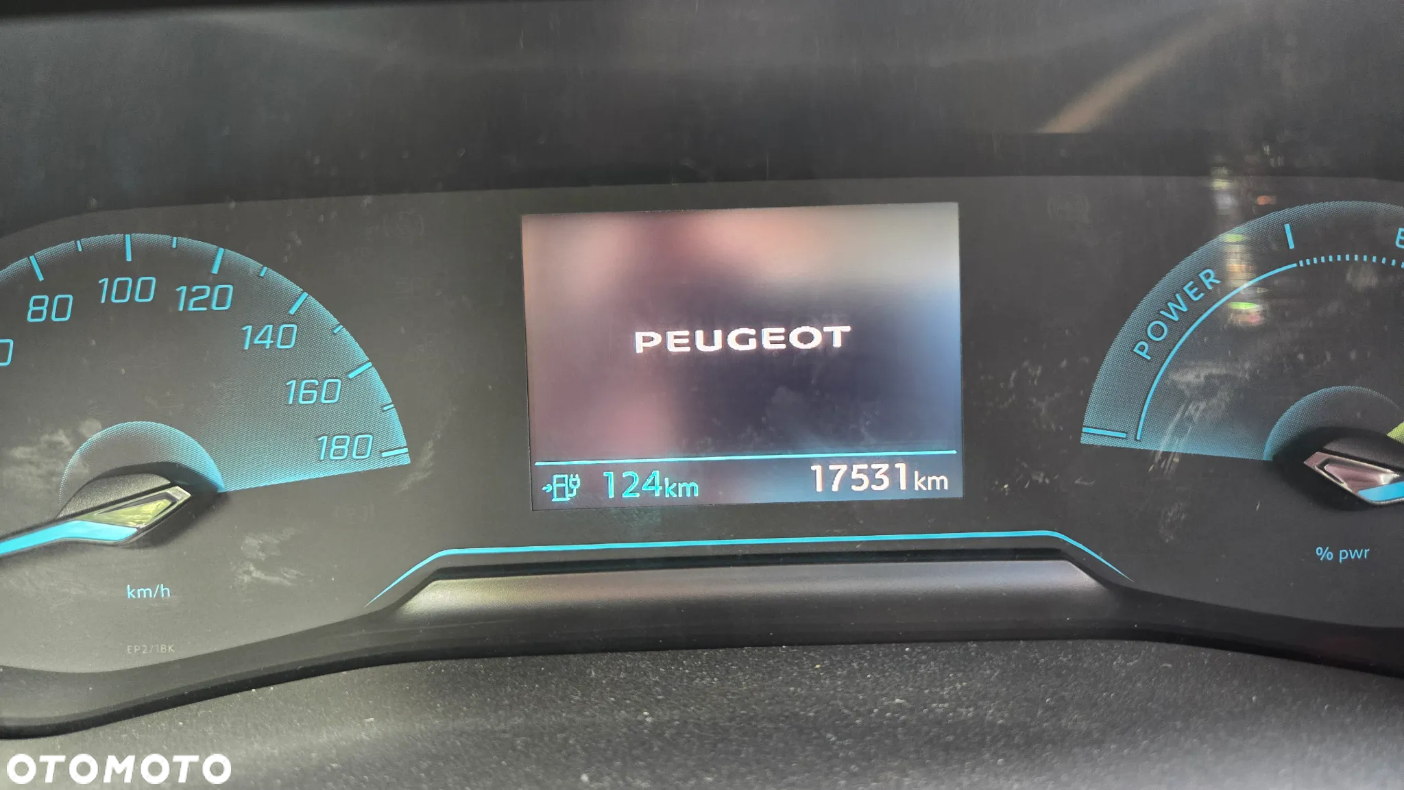 Peugeot 2008 e-2008 Active Pack - 7