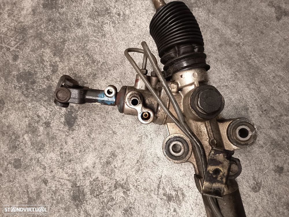 Caixa direção Toyota Hiace ano 2000 - 4