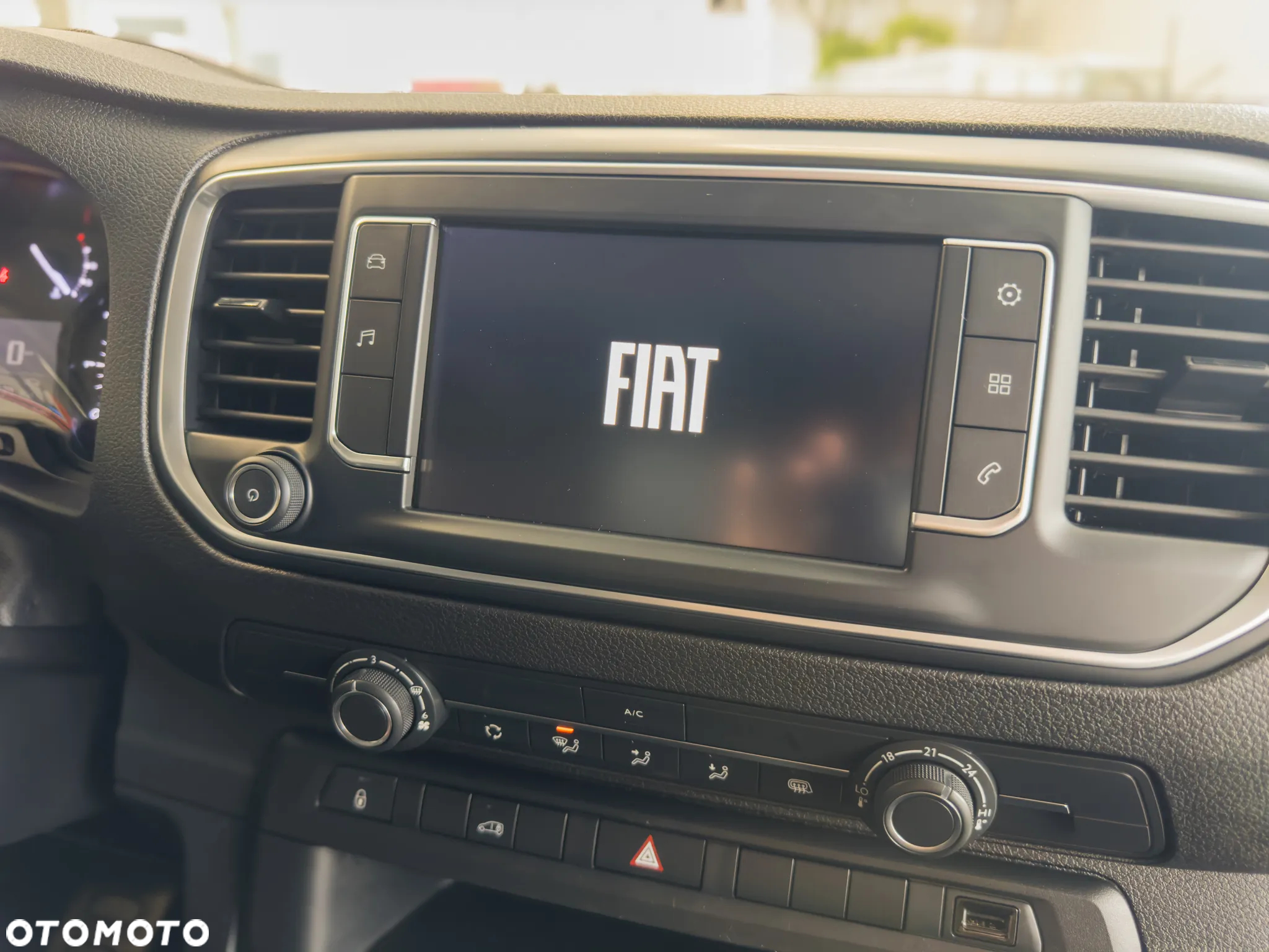 Fiat SCUDO - 16