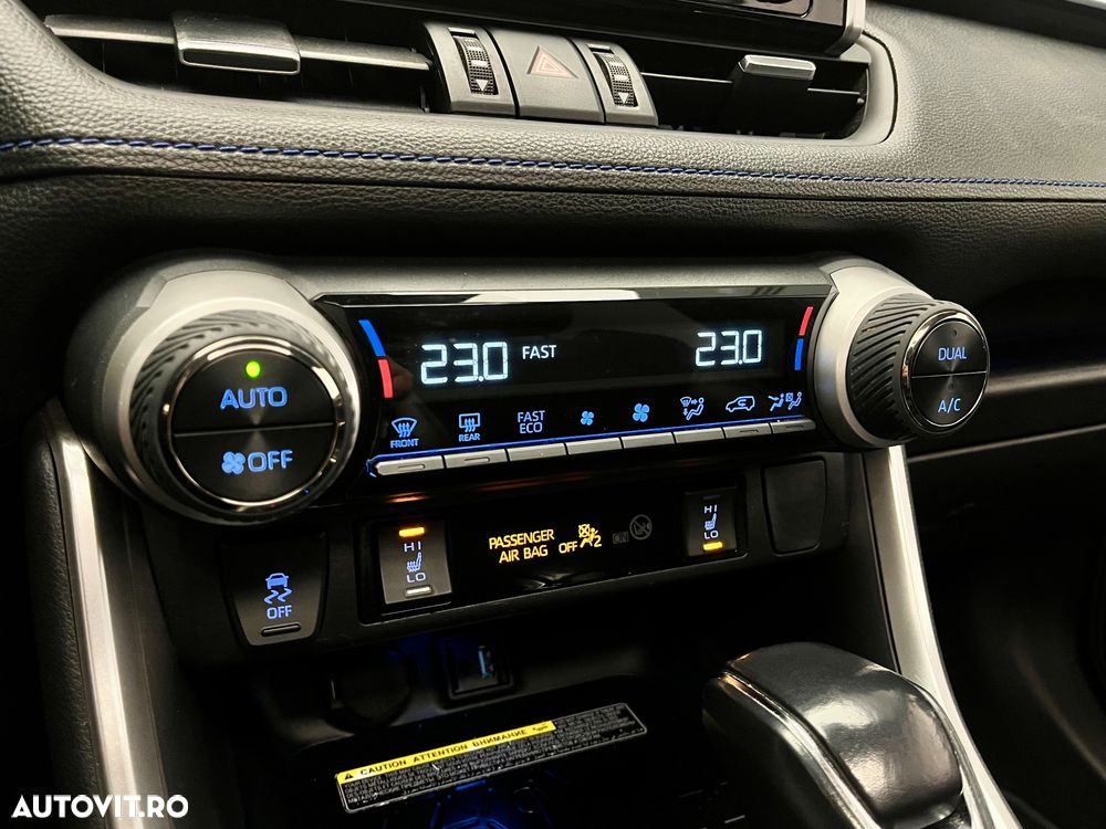 Toyota RAV4 - 25