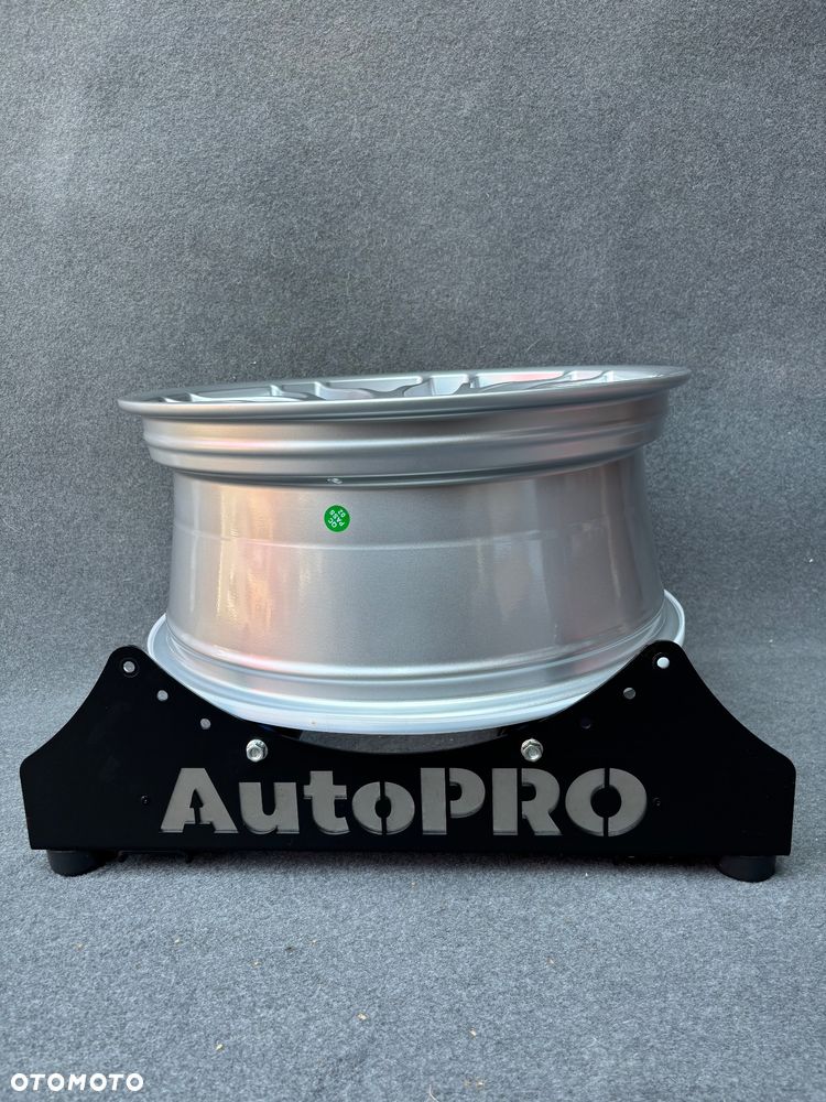 Srebrne Felgi do BMW w dwóch szerokościach 19 5x120 3 F30 F32 F36 alufelgi F10 Z3 Z4 E46 X1 X3 E83 E90 F34 GT F01 F12 F20 F22 E87 E81 M pakiet - 5