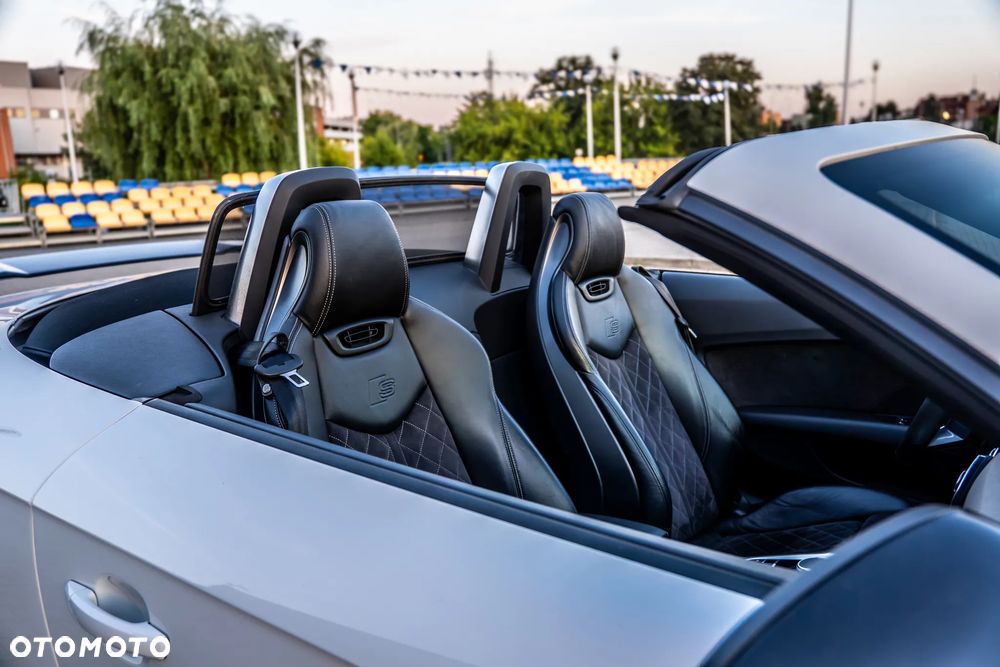 Audi TT S Roadster tronic - 31