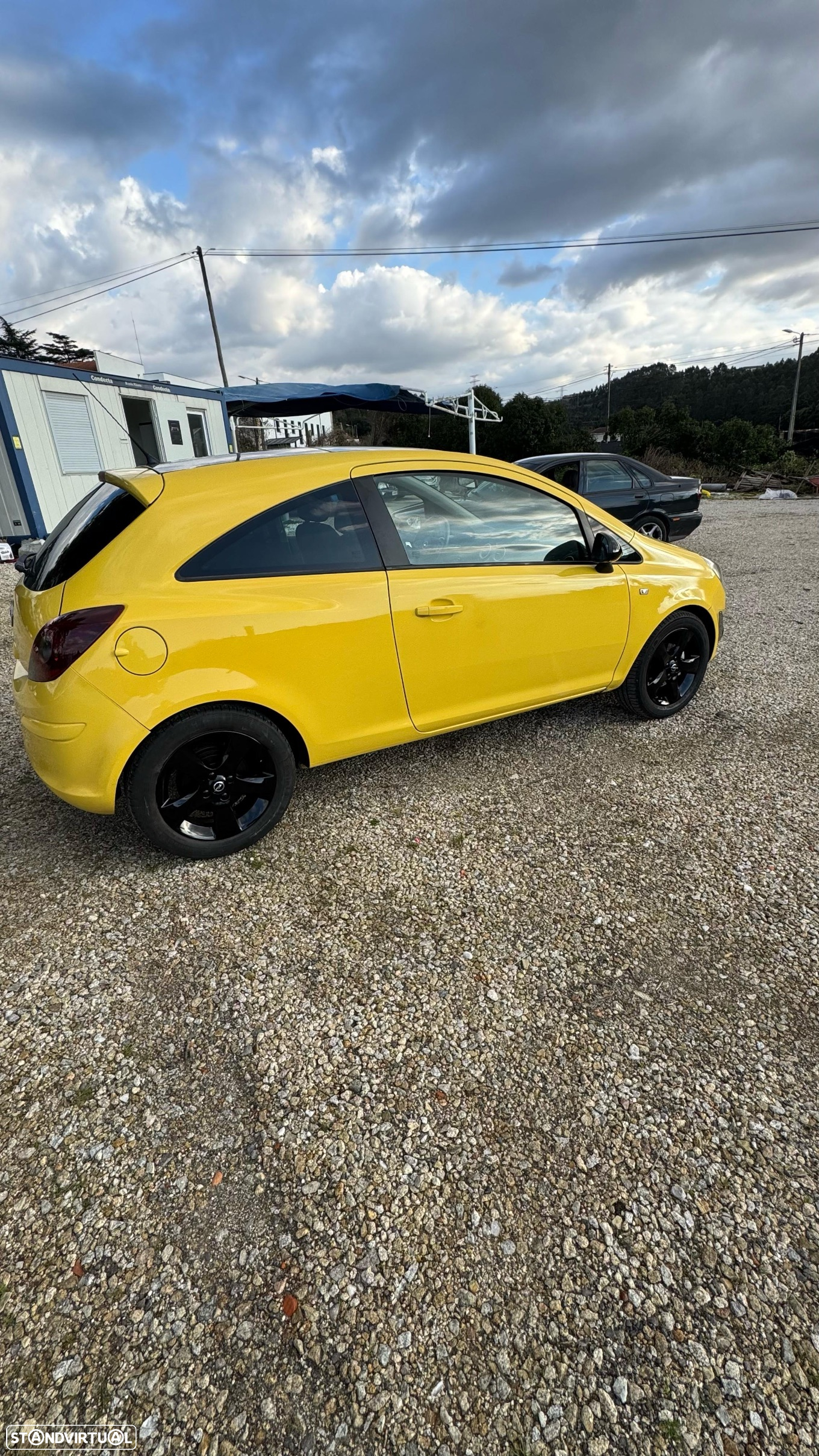 Opel Corsa 1.4 Black Edition - 3
