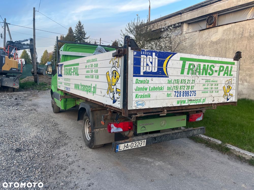 Mercedes-Benz Sprinter - 4