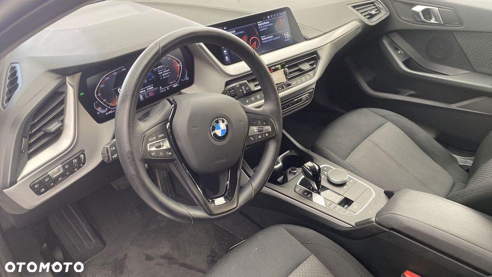 BMW Seria 1 118i Advantage - 10