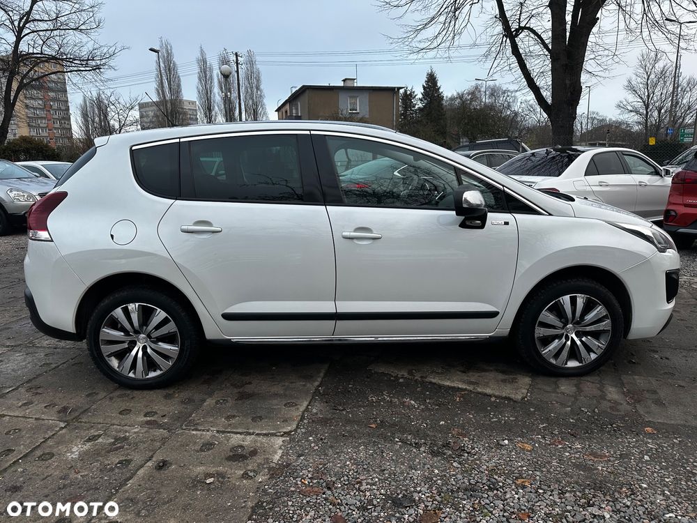 Peugeot 3008 1.6 BlueHDi Style S&S - 4