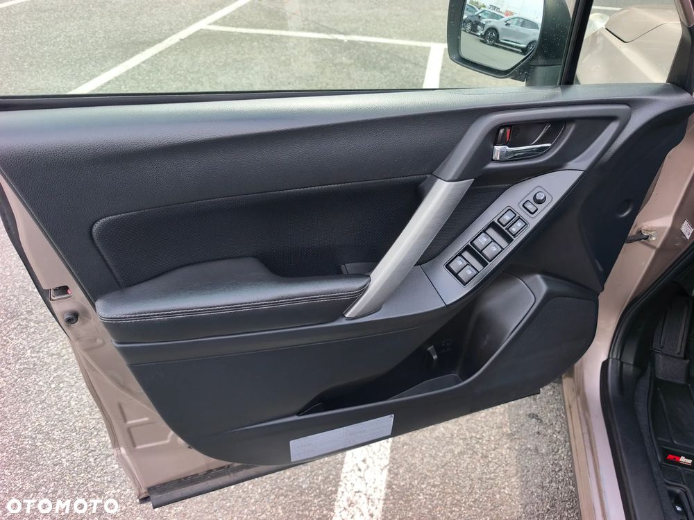 Subaru Forester 2.0D Active - 18