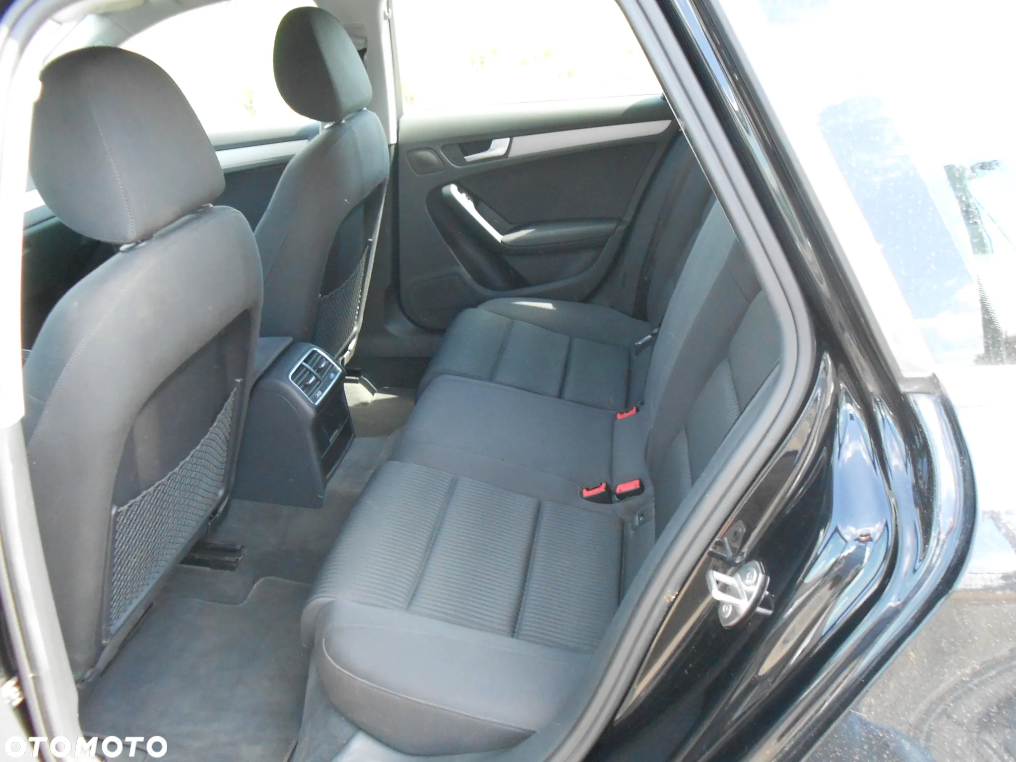 Audi A4 2.0 TDI Design - 11