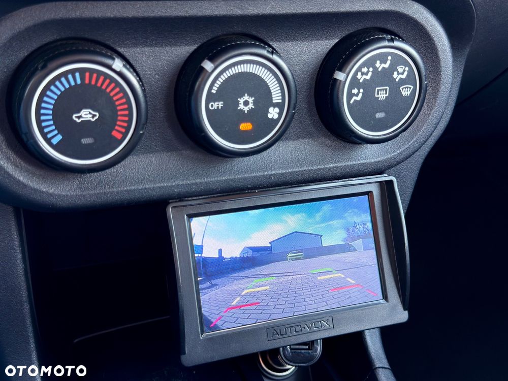 Mitsubishi Lancer 1.5 - 24