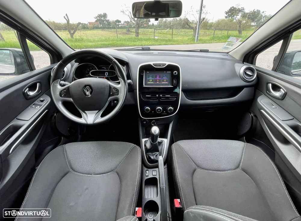 Renault Clio Sport Tourer 1.5 dCi Dynamique S - 10