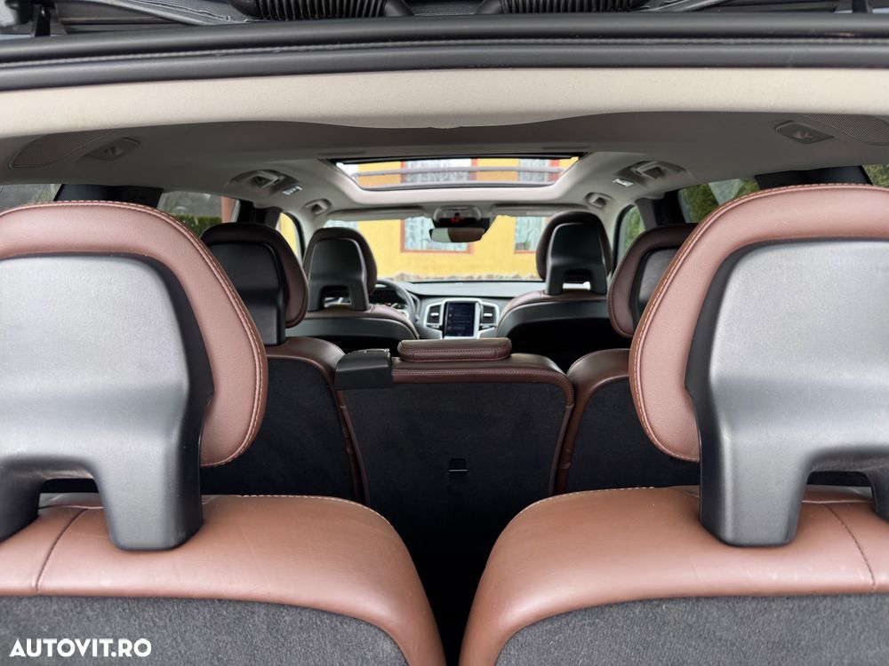 Volvo XC 90 D5 AWD Geartronic Inscription - 9