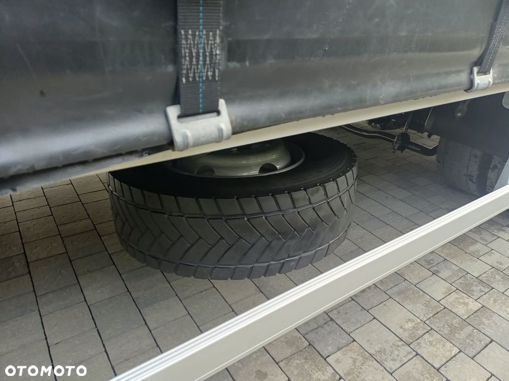 MAN TGL 12.250 KABINA LX DWA LÓŻKA + 23 PALETY - 28