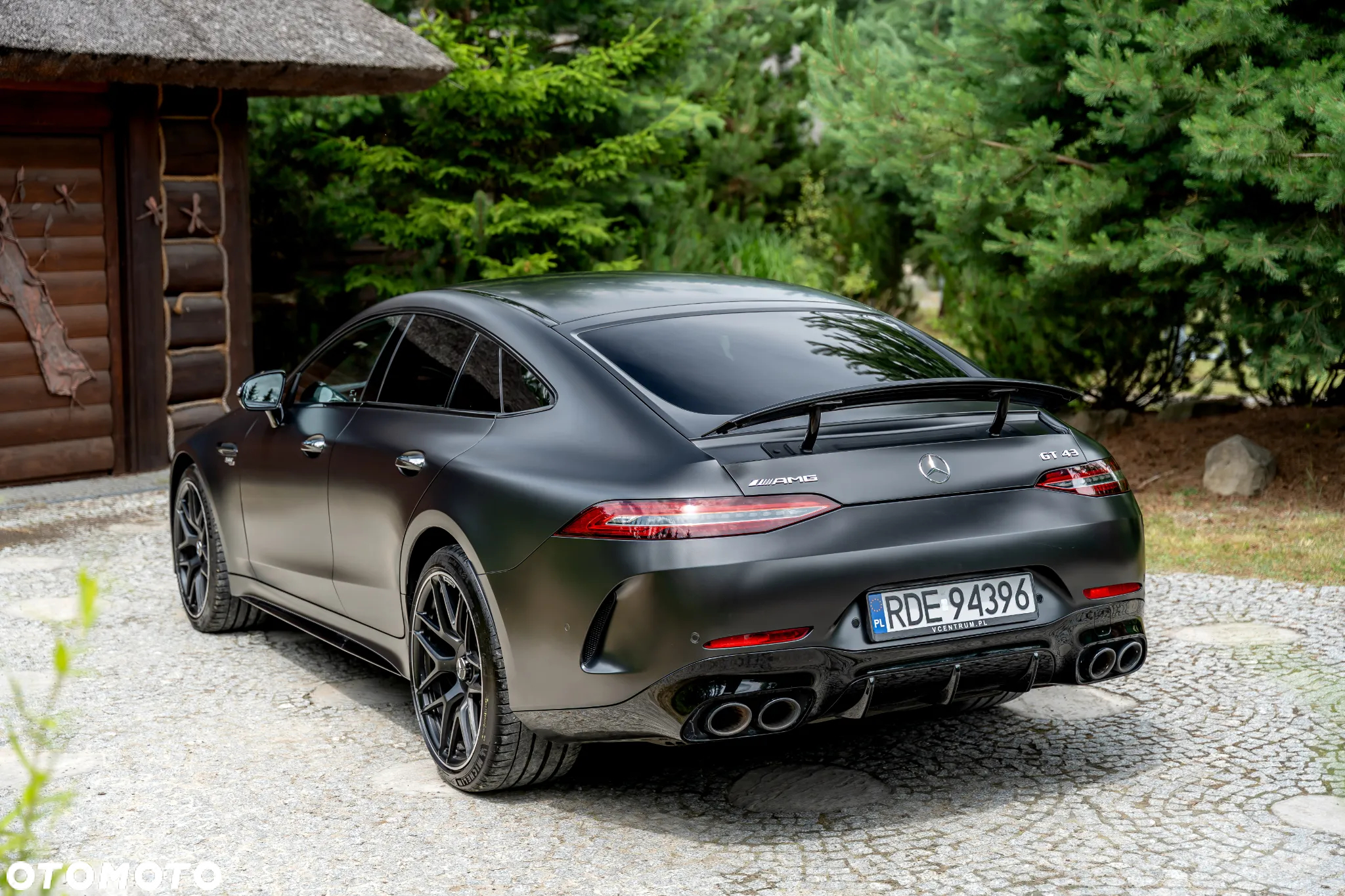 Mercedes-Benz AMG GT 43 4-Matic+ - 3