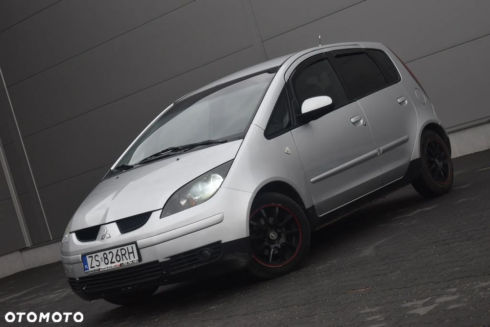 Mitsubishi Colt - 1