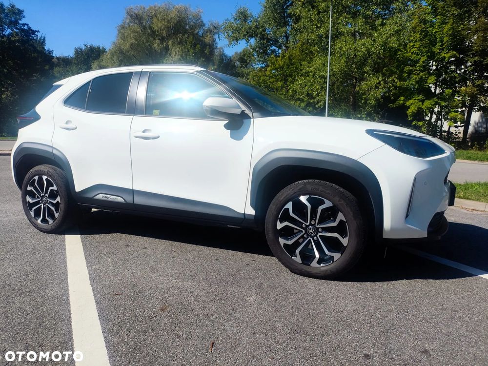Toyota Yaris Cross Hybrid 1.5 Style AWD - 4