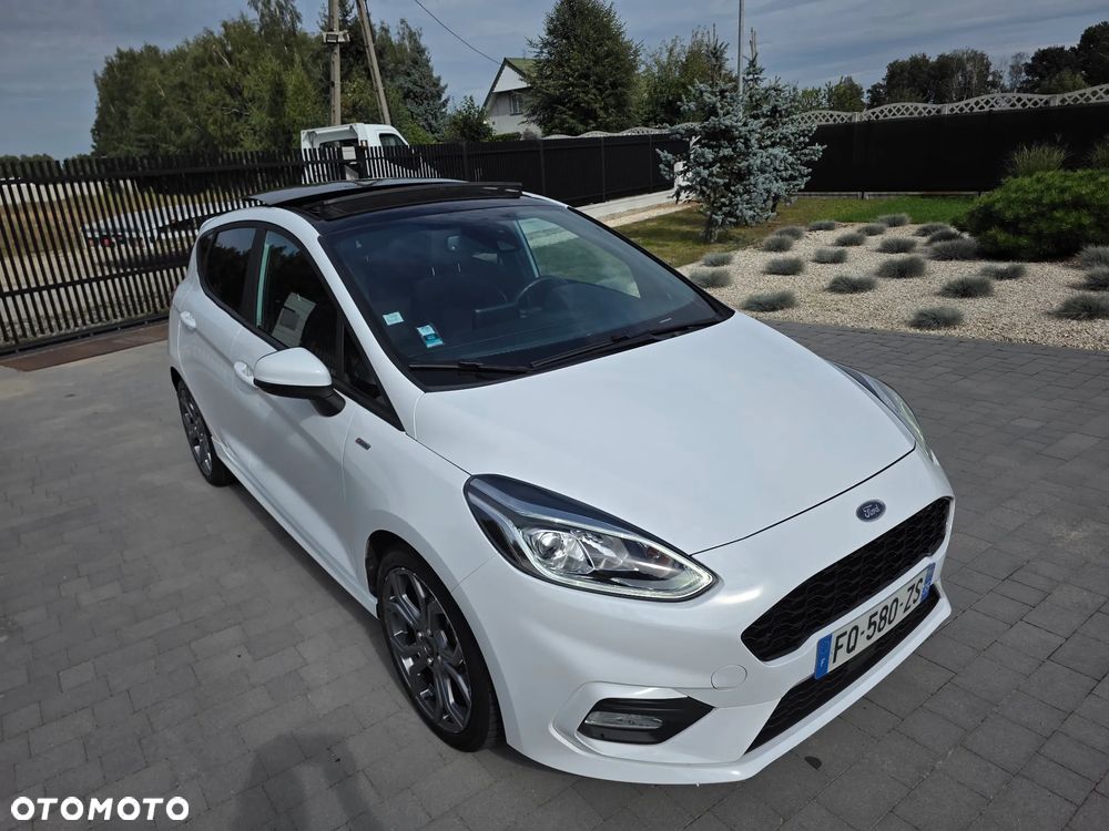 Ford Fiesta 1.0 EcoBoost S&S ST-LINE - 11