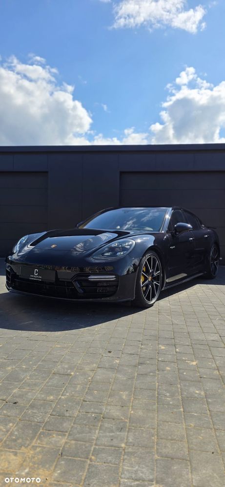 Porsche Panamera Turbo S E-Hybrid - 1