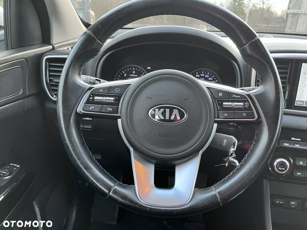 Kia Sportage - 16